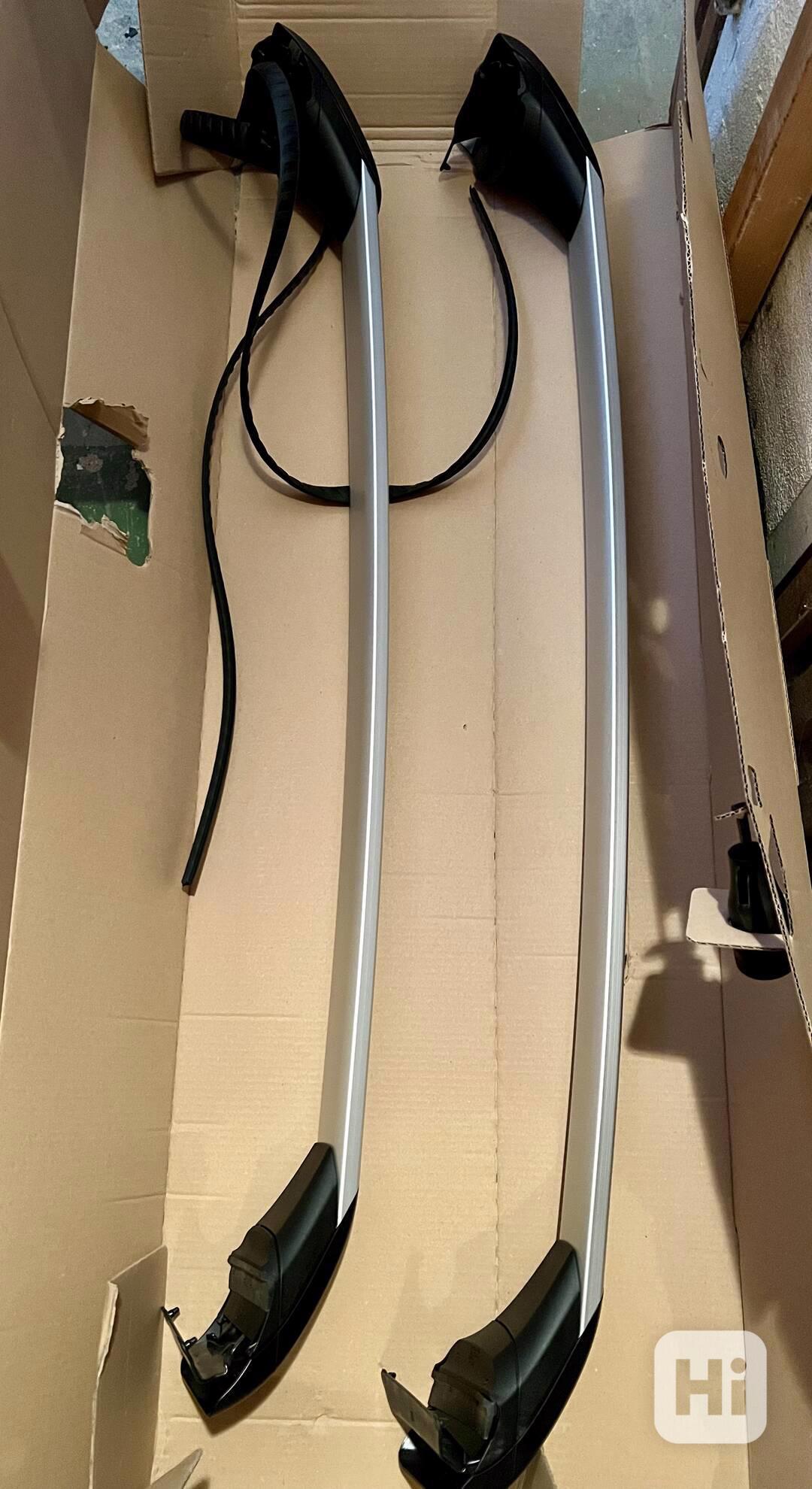 Originální střešní nosiče Volvo V70 III – nové, nepoužité - foto 1