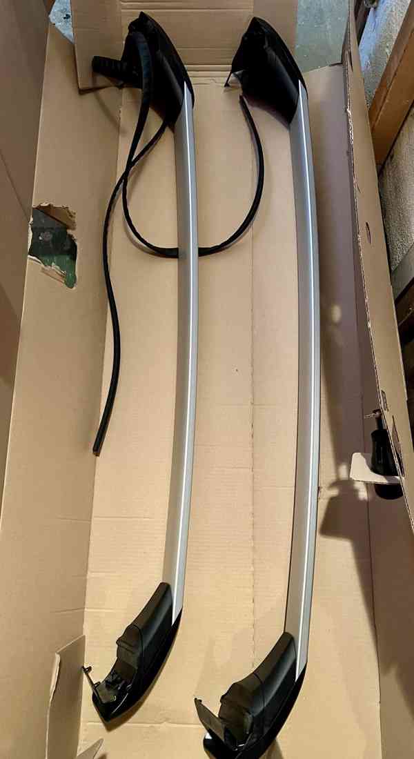 Originální střešní nosiče Volvo V70 III – nové, nepoužité - foto 1