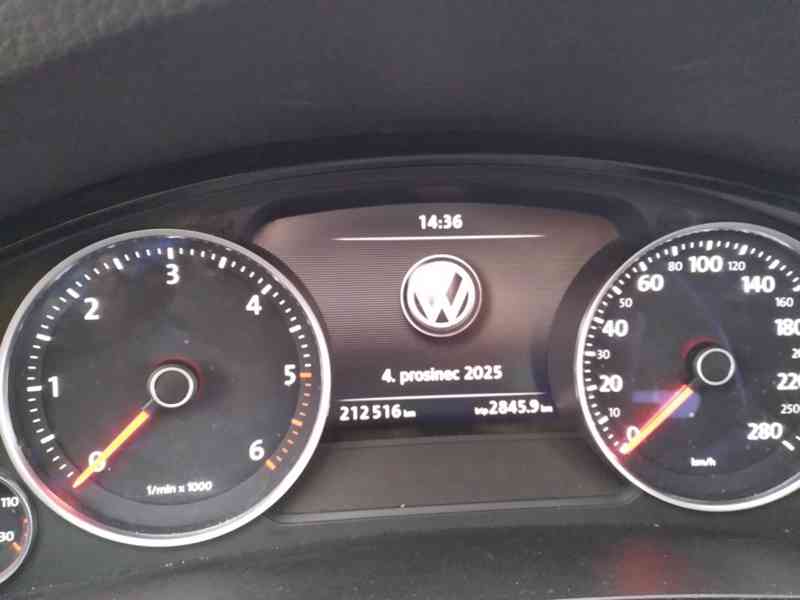 VOLKSWAGEN TOUAREG R-LINE 3.0 TDI V6 BMT - foto 29