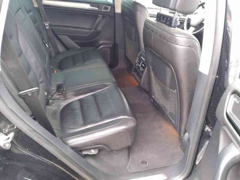 VOLKSWAGEN TOUAREG R-LINE 3.0 TDI V6 BMT - foto 13