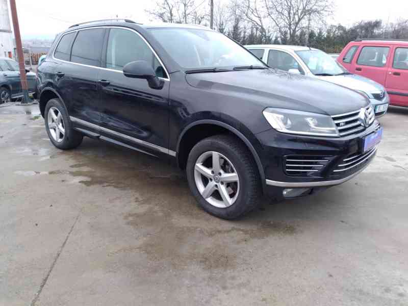 VOLKSWAGEN TOUAREG R-LINE 3.0 TDI V6 BMT - foto 1