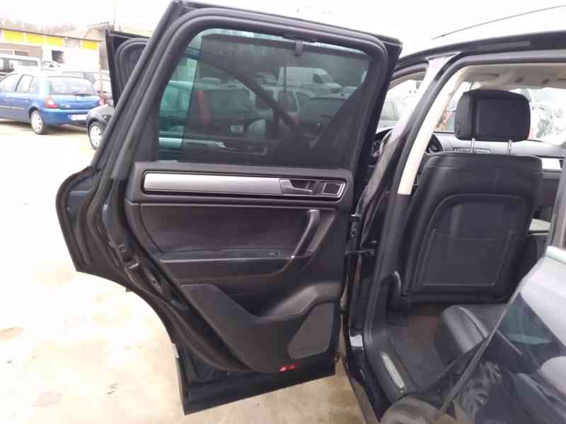 VOLKSWAGEN TOUAREG R-LINE 3.0 TDI V6 BMT - foto 23