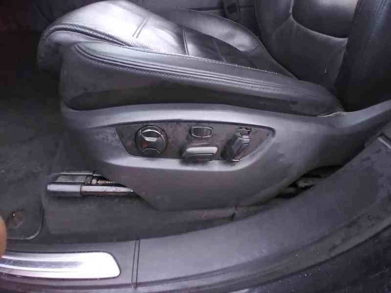 VOLKSWAGEN TOUAREG R-LINE 3.0 TDI V6 BMT - foto 25