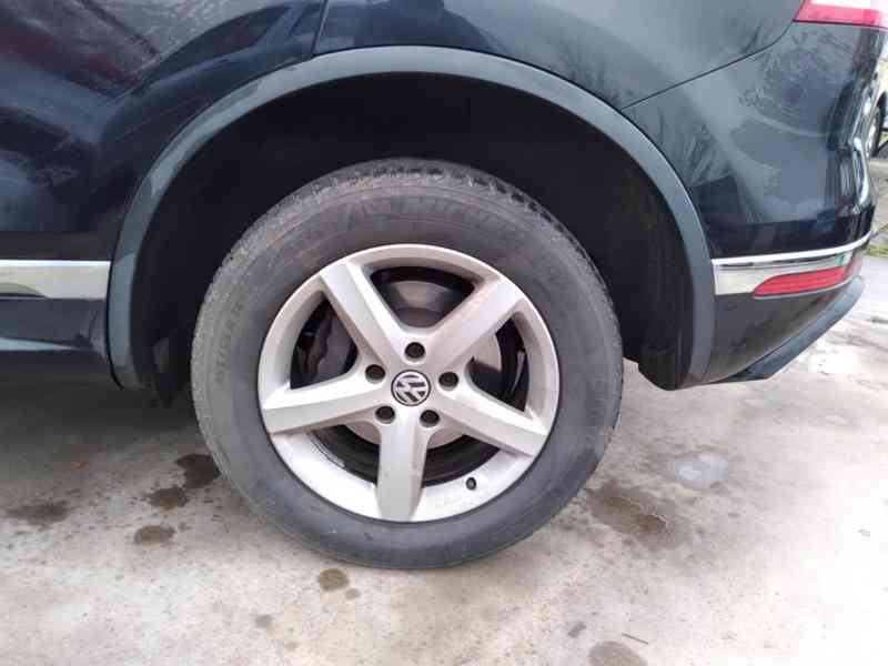 VOLKSWAGEN TOUAREG R-LINE 3.0 TDI V6 BMT - foto 48
