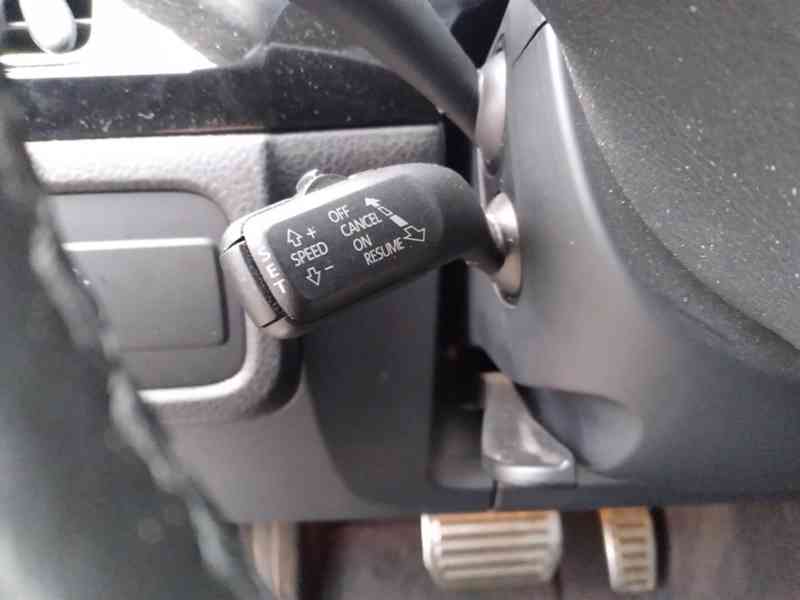 VOLKSWAGEN TOUAREG R-LINE 3.0 TDI V6 BMT - foto 28