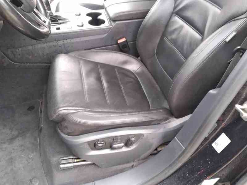 VOLKSWAGEN TOUAREG R-LINE 3.0 TDI V6 BMT - foto 15