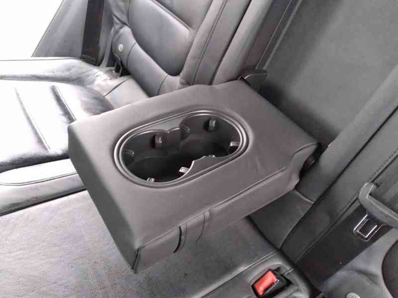 VOLKSWAGEN TOUAREG R-LINE 3.0 TDI V6 BMT - foto 17