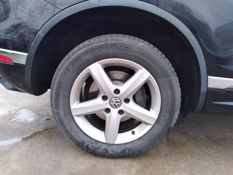 VOLKSWAGEN TOUAREG R-LINE 3.0 TDI V6 BMT - foto 49