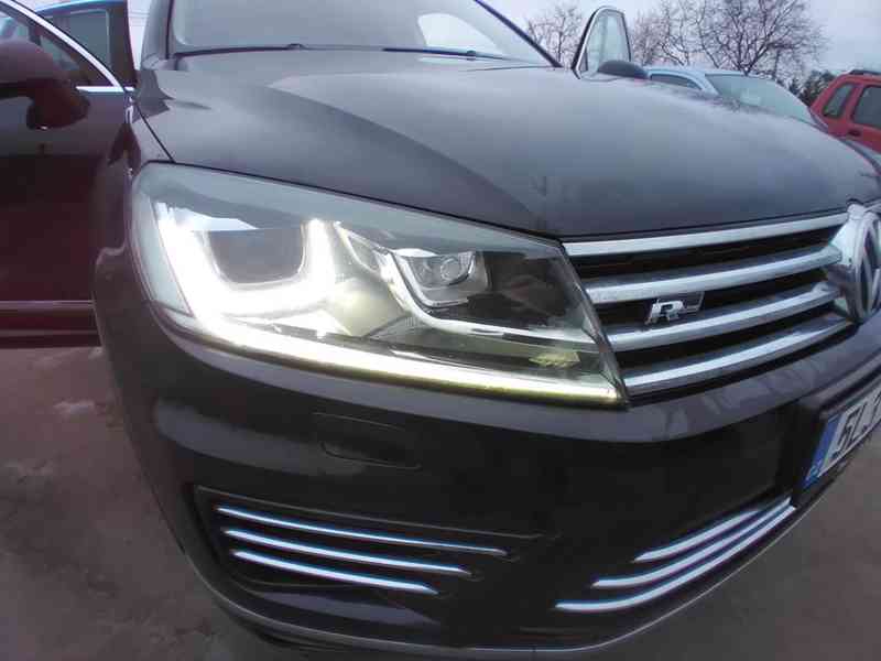 VOLKSWAGEN TOUAREG R-LINE 3.0 TDI V6 BMT - foto 39