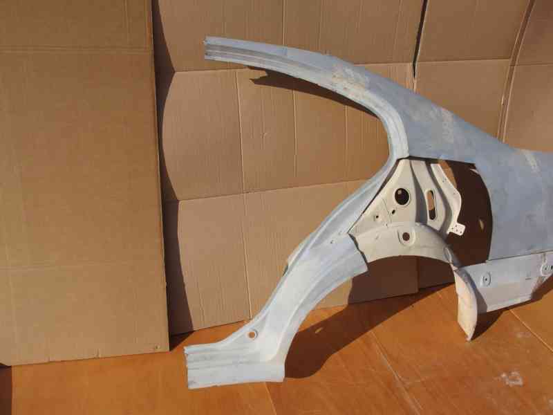 Nová levá zadní bočnice Škoda Octavia I liftback - foto 2