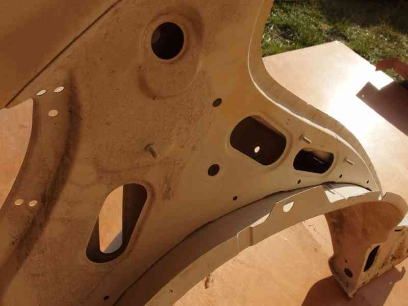 Nová levá zadní bočnice Škoda Octavia I liftback - foto 14