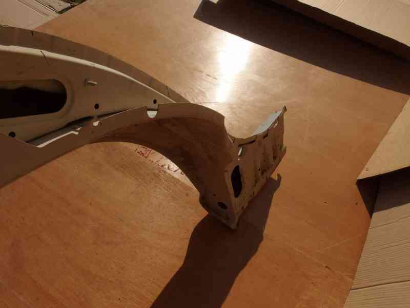 Nová levá zadní bočnice Škoda Octavia I liftback - foto 13