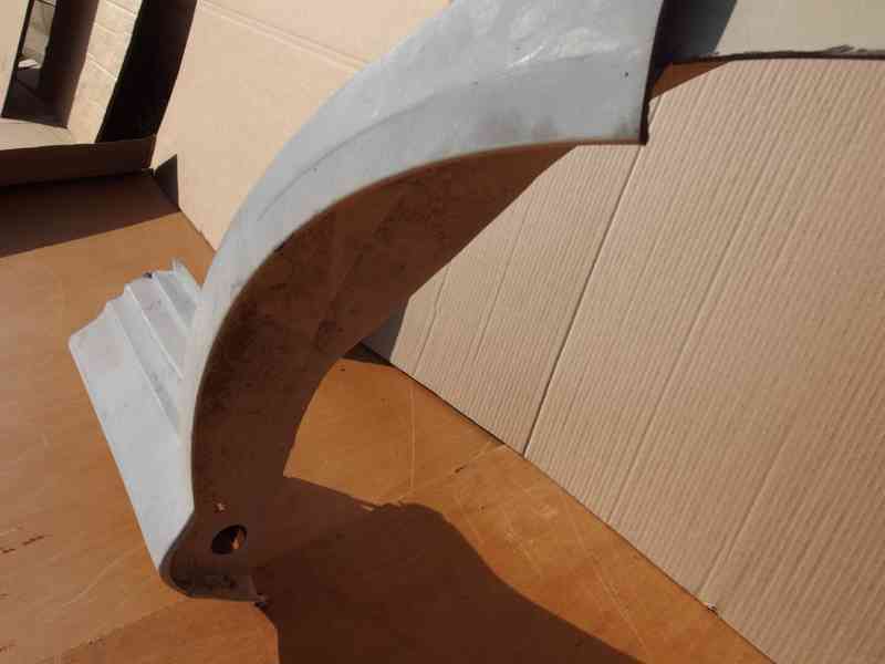 Nová levá zadní bočnice Škoda Octavia I liftback - foto 11