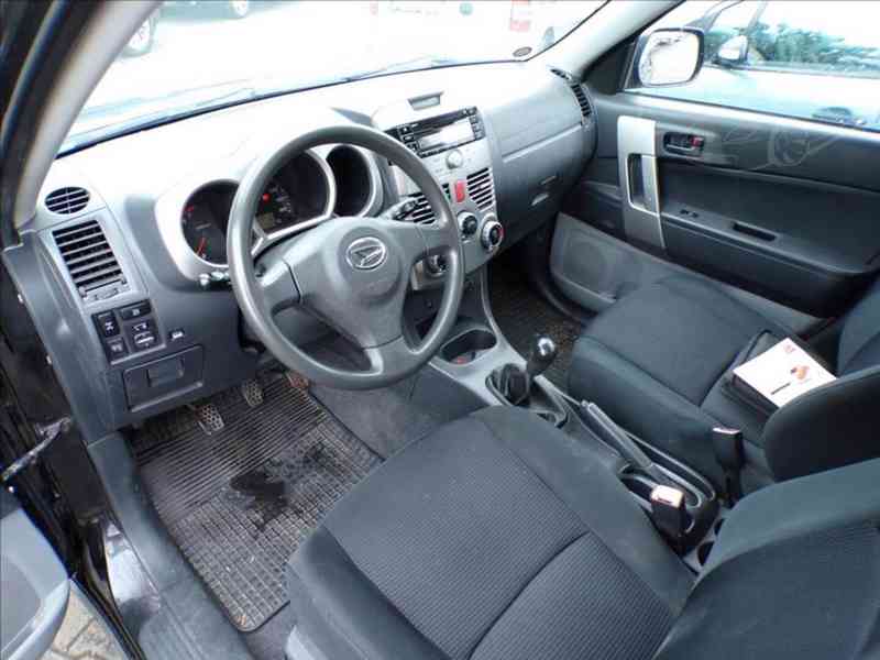 Daihatsu Terios 1,5 i16V 4x4 - foto 7