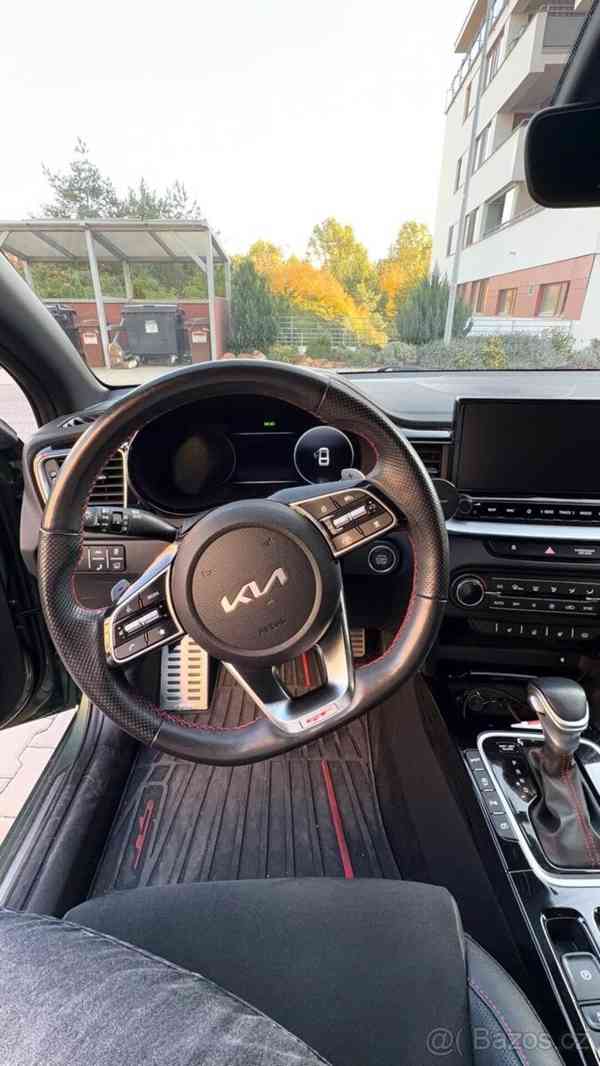 Kia ProCeed 1,6   T-GDI 150 kW DCT 2023 - foto 13