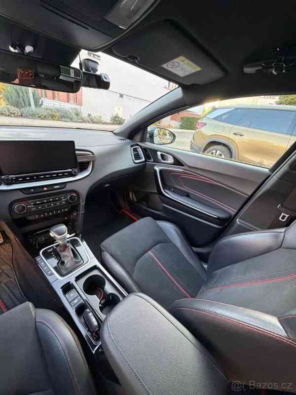 Kia ProCeed 1,6   T-GDI 150 kW DCT 2023 - foto 15