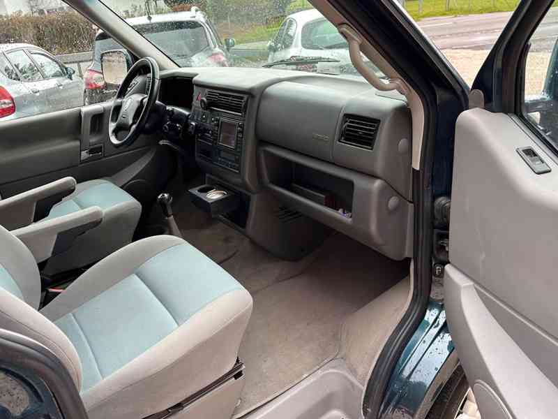 Volkswagen T4 Multivan 2,5tdi Generation 111kw - foto 17