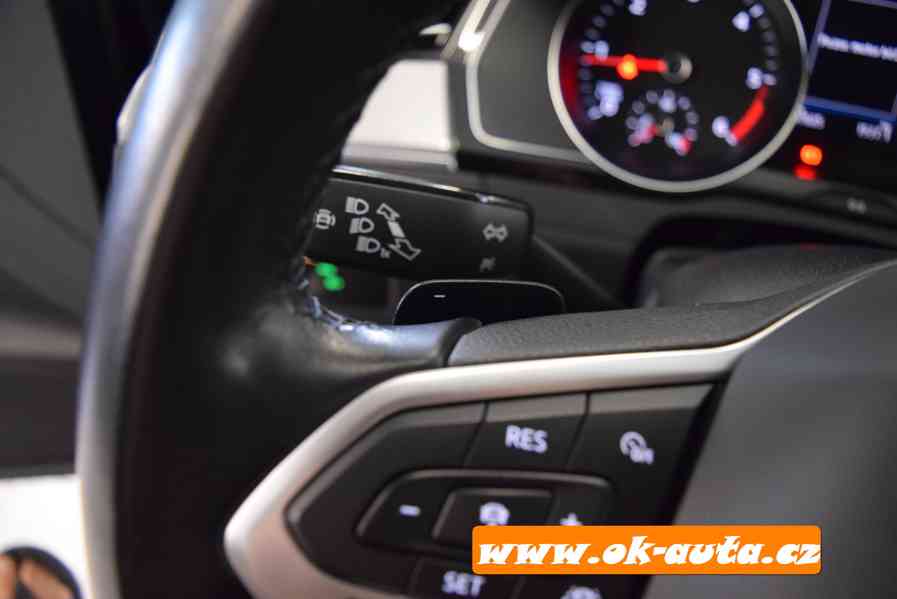 Volkswagen Passat 2.0 TDI BUSINESS DSG 97 000 KM 2022-DPH  - foto 13