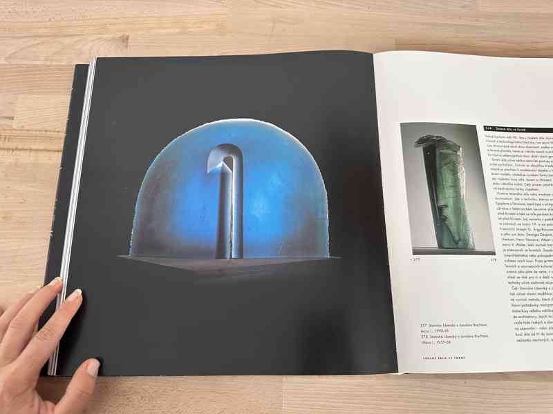 Kniha České sklo - Autor Sylva Petrová - foto 10