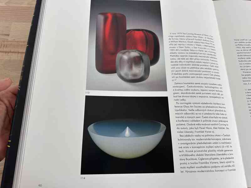 Kniha České sklo - Autor Sylva Petrová - foto 7