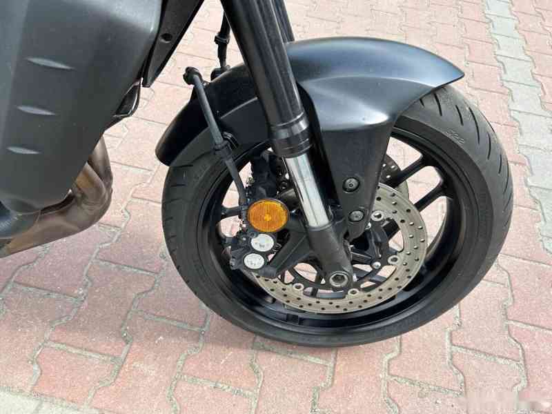 Yamaha MT-09 2022 - foto 10