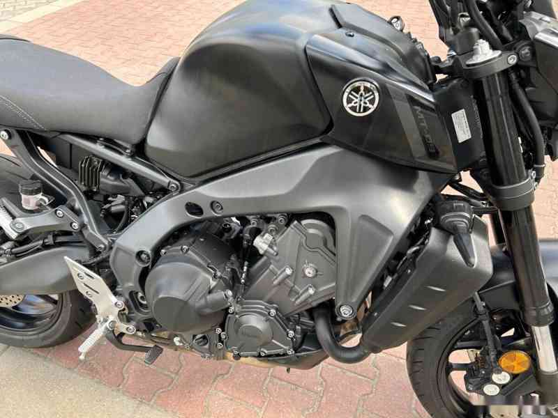 Yamaha MT-09 2022 - foto 11