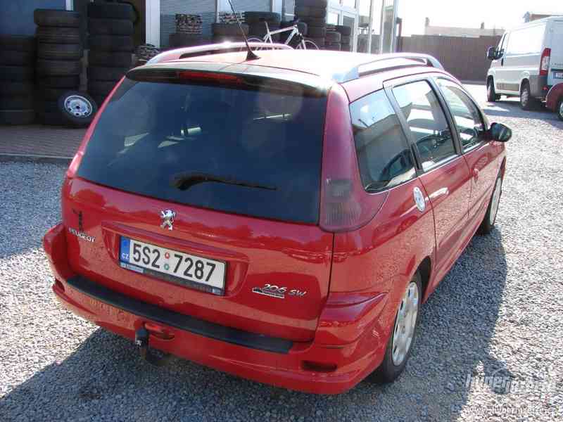 Peugeot 206 1,4 i Combi (r.v.-2006,1.maj,serviska) - foto 4