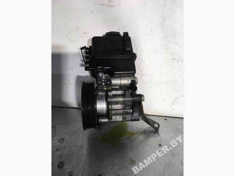 Mercedes-Benz E W212 SERVO pumpa A0064669601 - foto 5