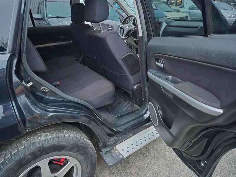 Suzuki Grand Vitara 2.4i Aut. Comfort benzín 124kw - foto 10