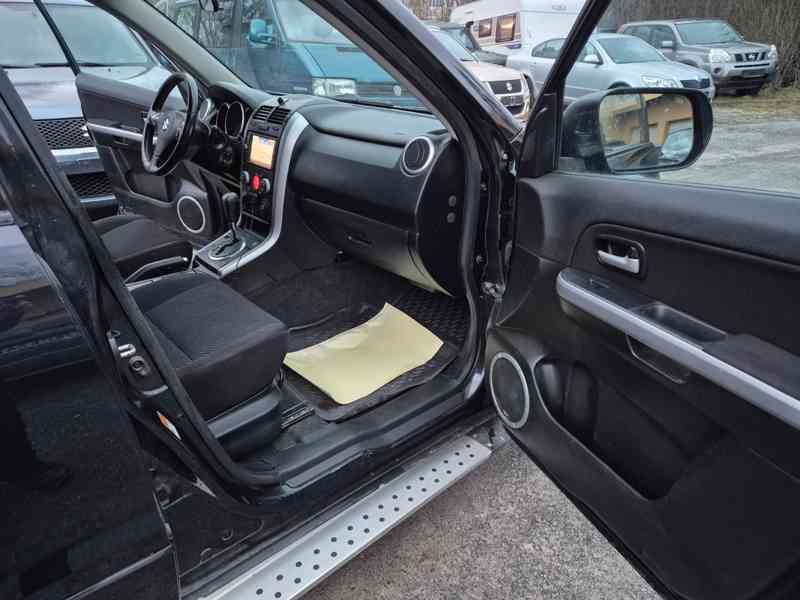 Suzuki Grand Vitara 2.4i Aut. Comfort benzín 124kw - foto 7