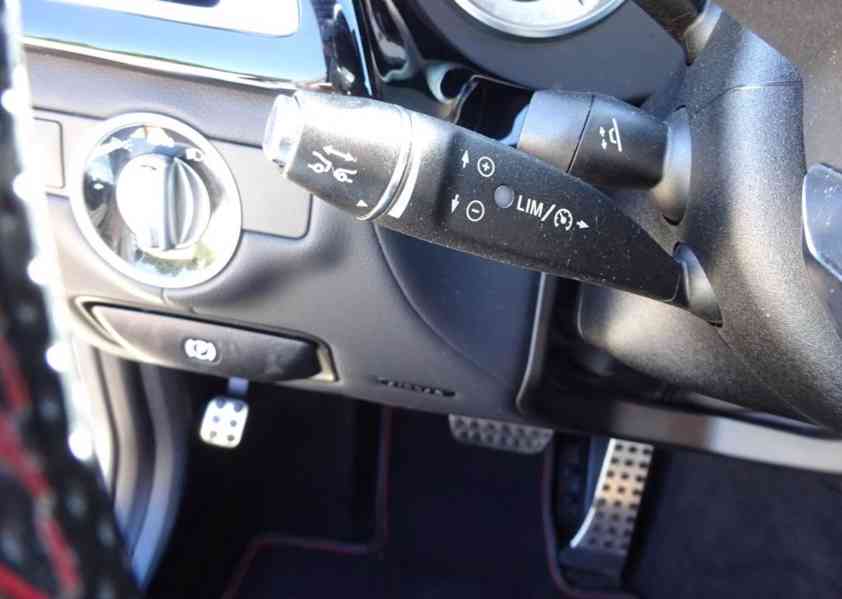 Mercedes Benz CLS 350 4MATIC r.v.2017 2.Maj.serv.kníž.ČR - foto 12