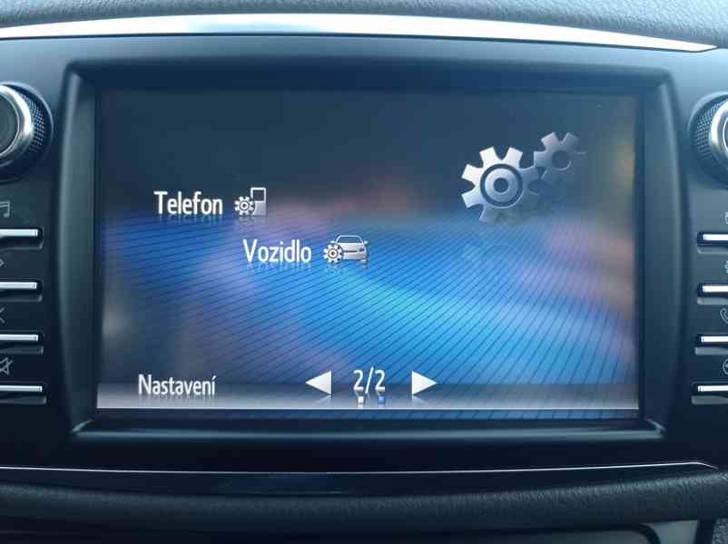 Toyota Yaris 1.5 Hybrid 74kW/1maj/ServKniha - foto 41