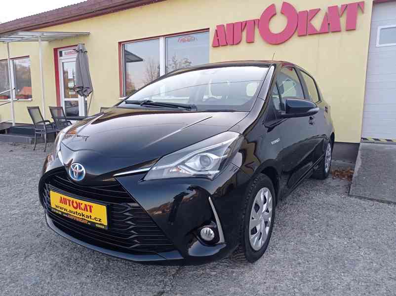 Toyota Yaris 1.5 Hybrid 74kW/1maj/ServKniha - foto 7