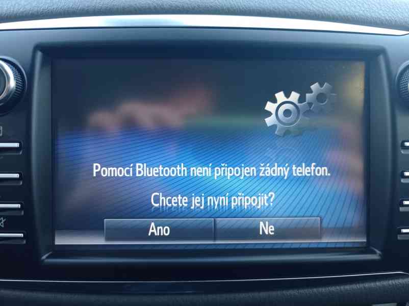 Toyota Yaris 1.5 Hybrid 74kW/1maj/ServKniha - foto 44