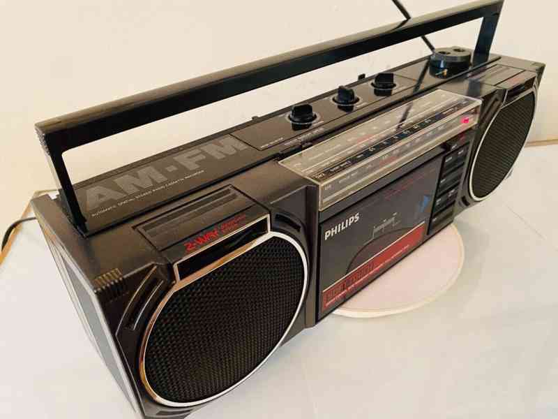 Radiomagnetofon Philips D8048/02, rok 1987 - foto 13