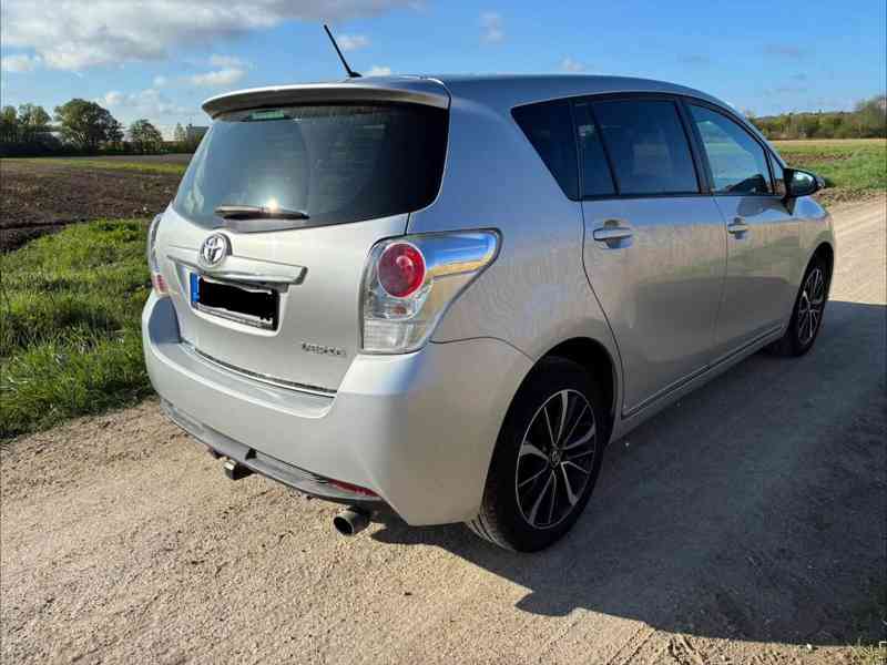 Toyota Verso 1.8l Edition S+ benzín 108kw - foto 13