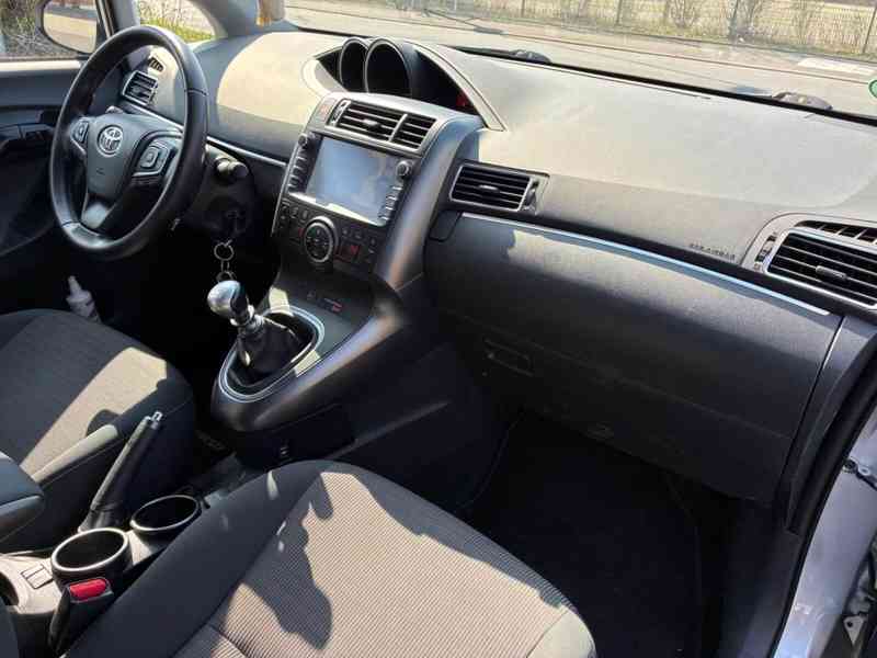 Toyota Verso 1.8l Edition S+ benzín 108kw - foto 11