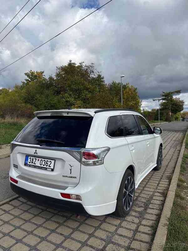 Mitsubishi Outlander 2,2 - foto 13