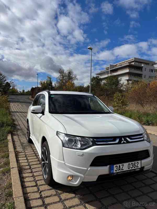 Mitsubishi Outlander 2,2 - foto 2