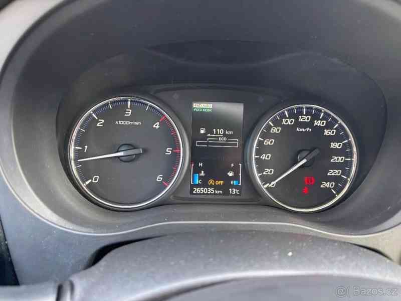 Mitsubishi Outlander 2,2 - foto 7