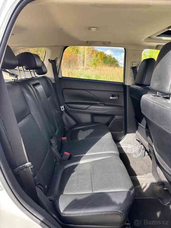 Mitsubishi Outlander 2,2 - foto 12