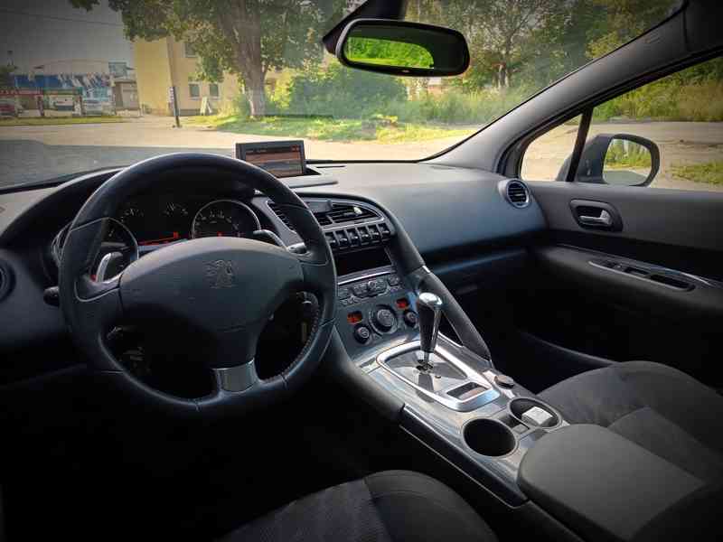 Peugeot 3008 1,6HDi Comfort  - foto 14