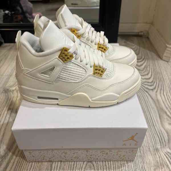 Nike Air Jordan 4  - foto 3