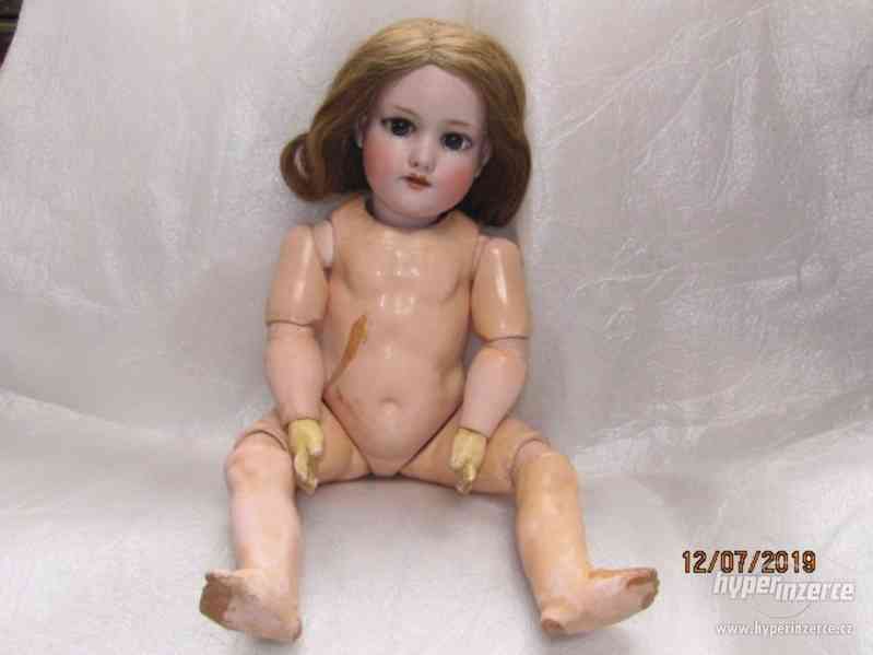 Starožitná kloubová panenka značená - foto 1