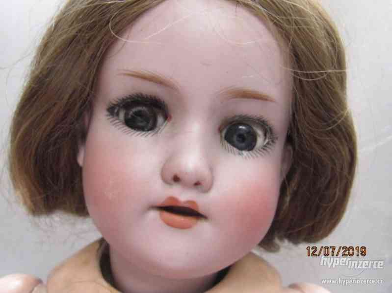 Starožitná kloubová panenka značená - foto 2