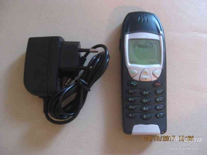Nokia 6210 - mobilní telefony z r.2000 - foto 8