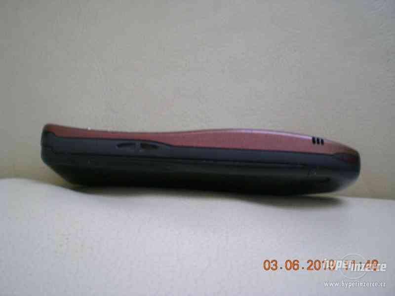 Nokia 6210 - mobilní telefony z r.2000 - foto 21
