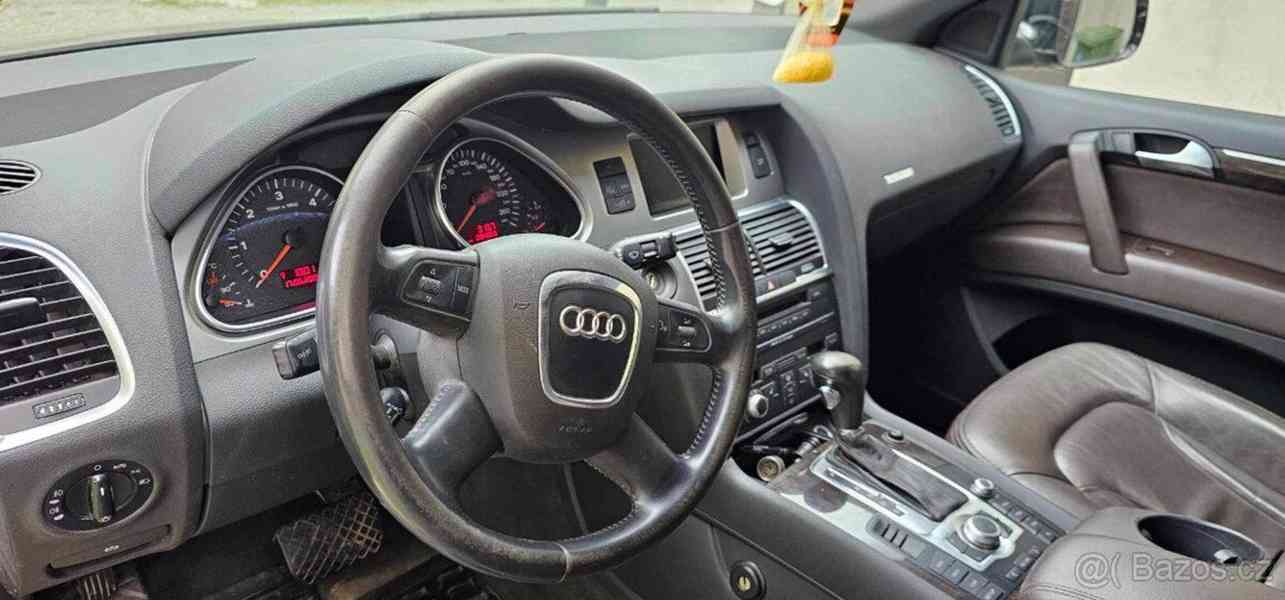 Audi Q7 3,0   Prodám Audi Q7 TDi, 176 kW - foto 2