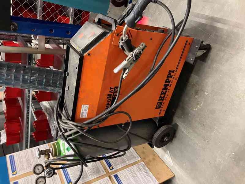 Svařovací stroj CO2 Kemppi - foto 1