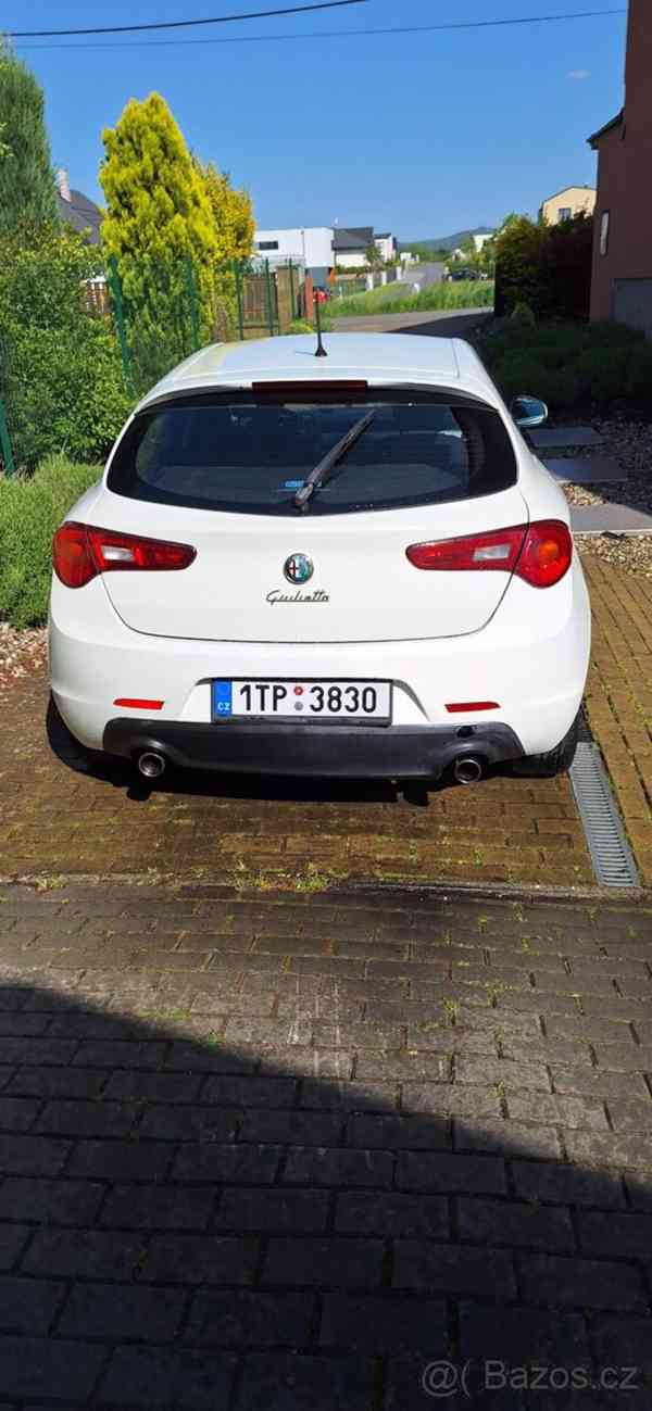 Alfa romeo giulietta 2.0jtdm - foto 8